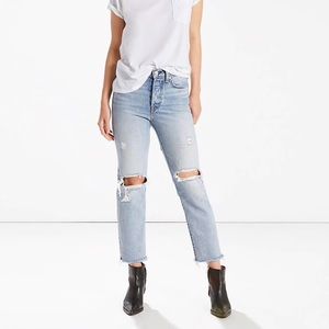 levi’s wedgie fit jeans